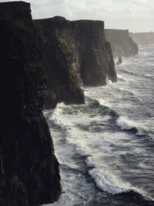 The Waves at the Cliffs of Moher